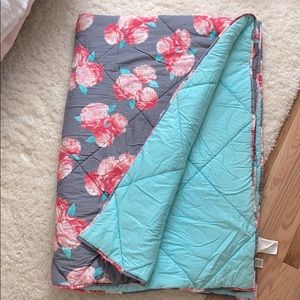 Victoria’s Secret PINK Twin XL Comforter